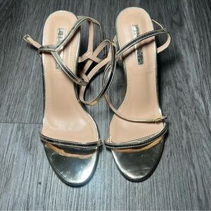 New Liliana Women's Metallic gold Strappy Heels